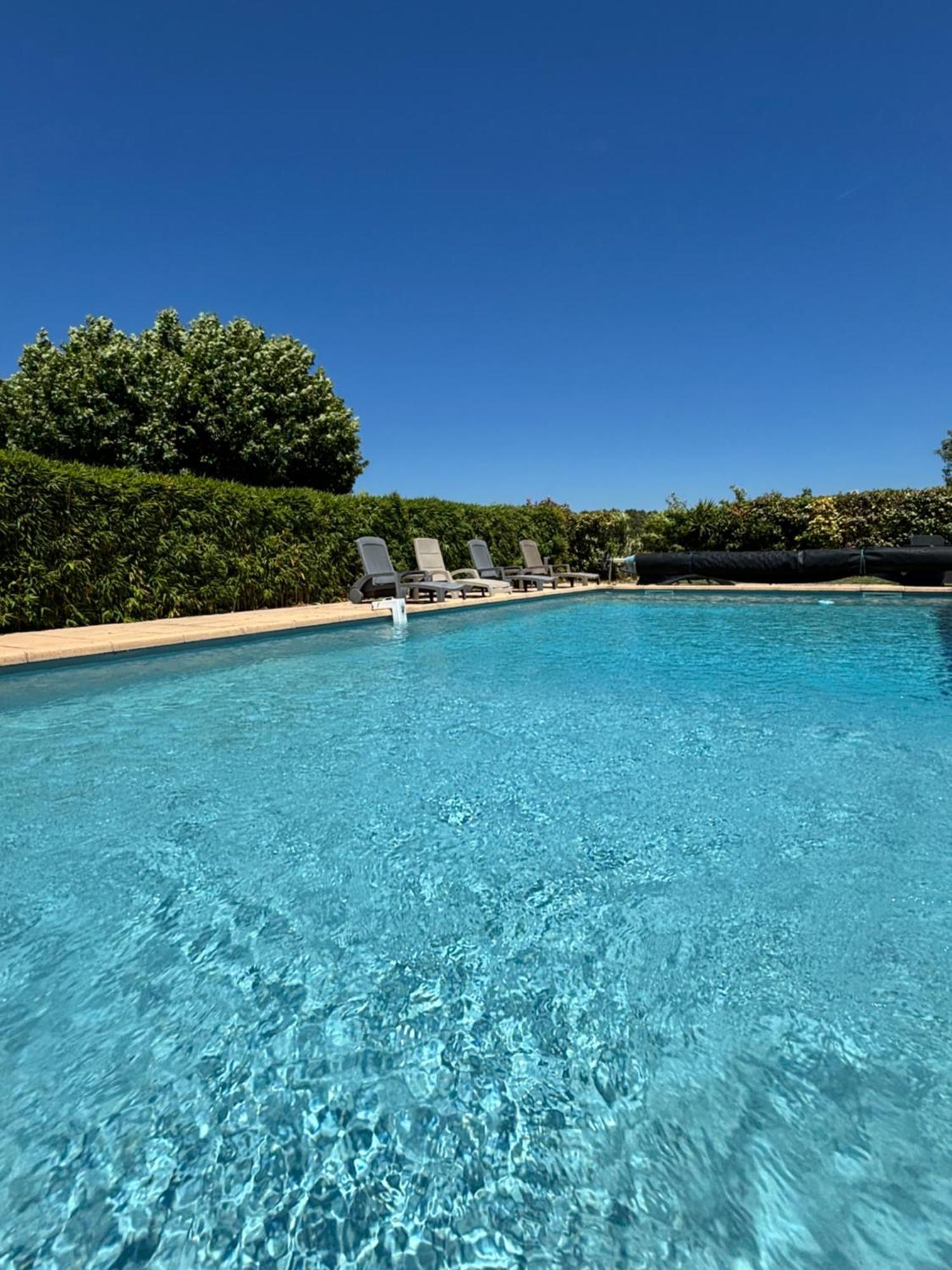 Appart. 4 Pers A 6 Kms De Cassis Avec Acces Piscine Roquefort-la-Bédoule Eksteriør billede